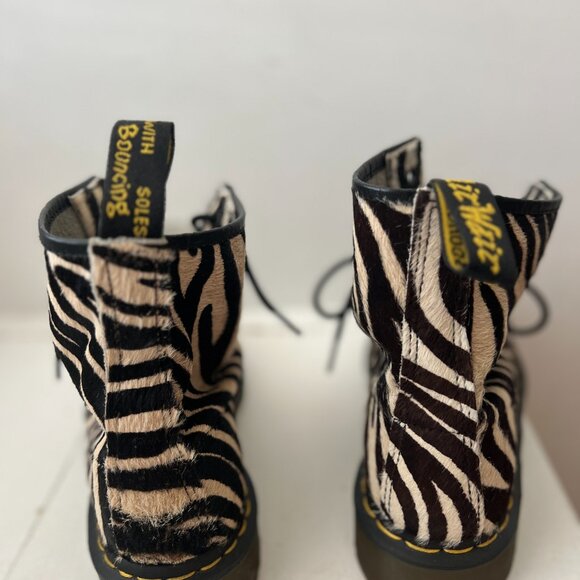 Doc Dr. Martens Zebra Print Pony Hair-on real fur leather boots rare unisex - Picture 3 of 11